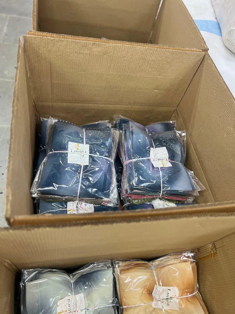 Bagged and labelled sets packed into export cartons